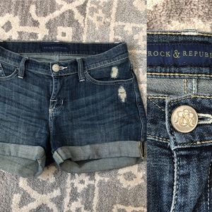 3/$30 💋 Rock & Republic distressed jean shorts